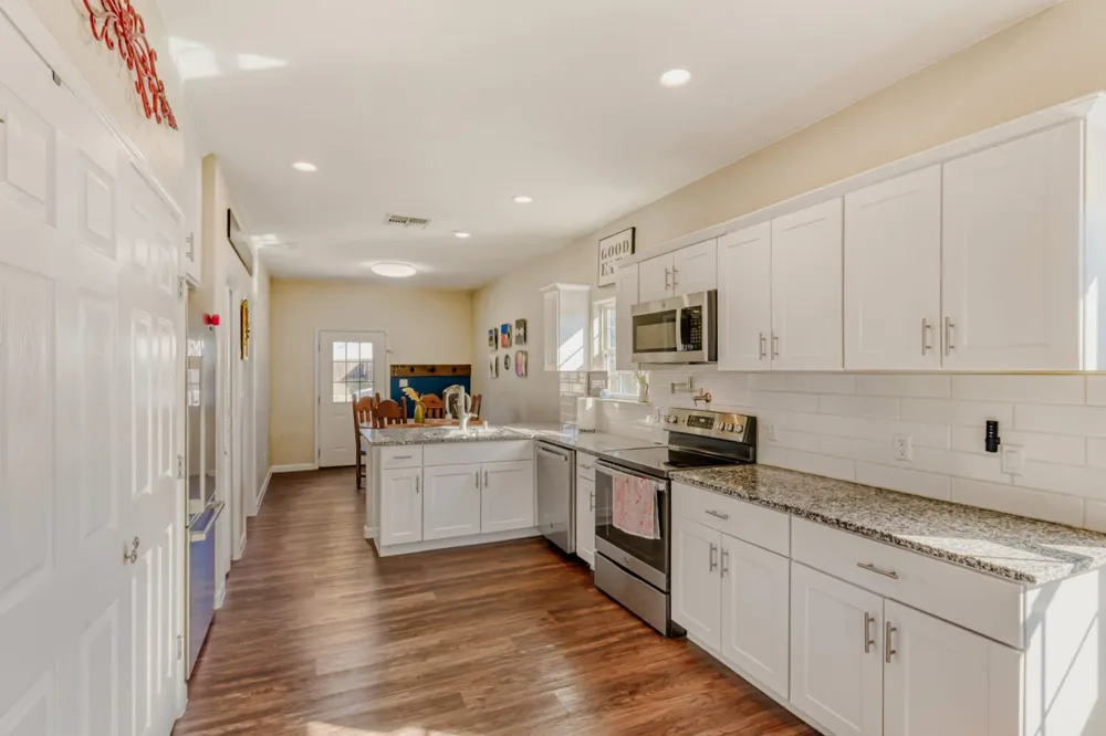 226 Spruce Avenue Luling, TX 78648