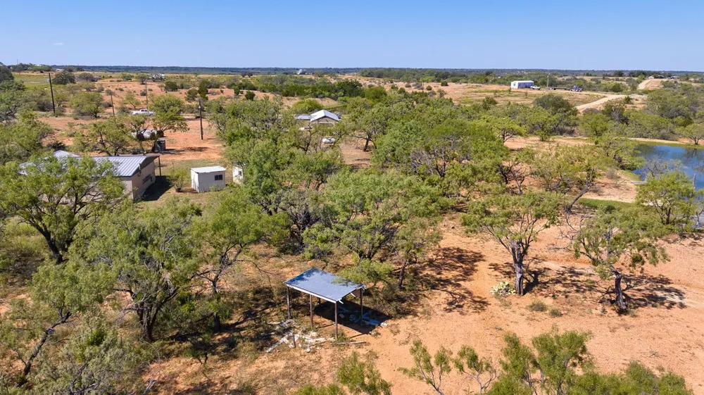 567 County Road 241 Rochelle, TX 76872