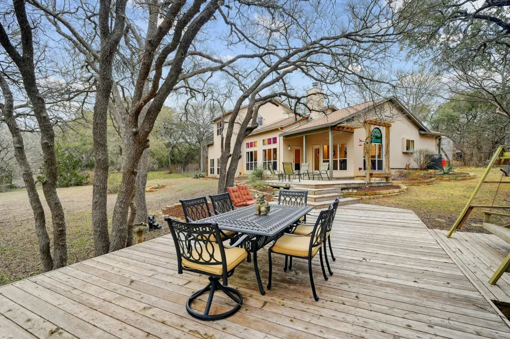 2147 TEJAS TRAIL Blanco, TX 78606