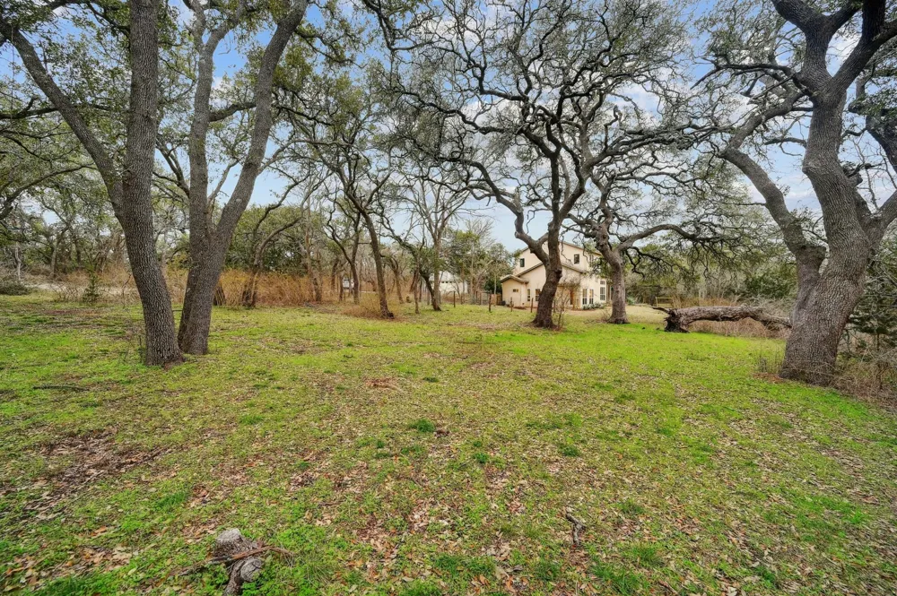 2147 TEJAS TRAIL Blanco, TX 78606