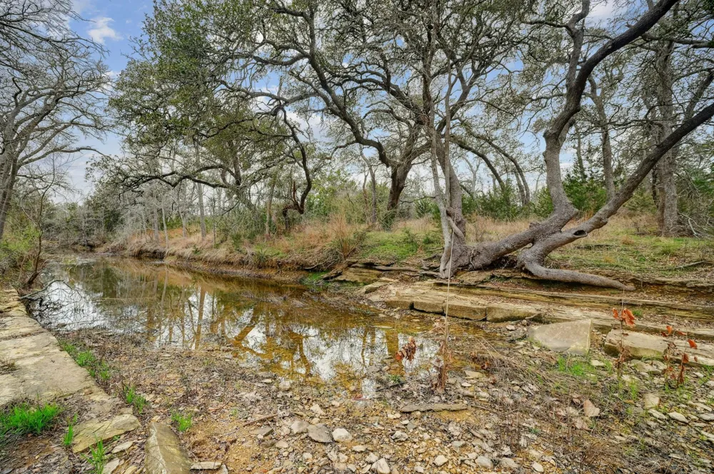 2147 TEJAS TRAIL Blanco, TX 78606