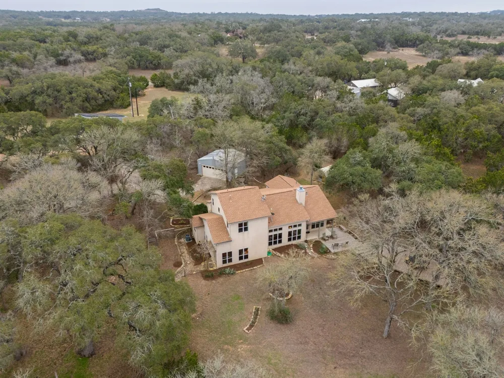 2147 TEJAS TRAIL Blanco, TX 78606