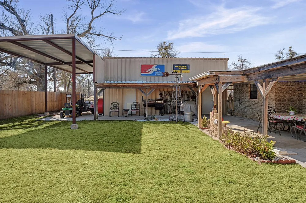 1601 Sunset Circle Cameron, TX 76520