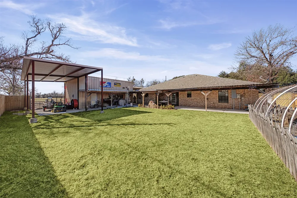 1601 Sunset Circle Cameron, TX 76520