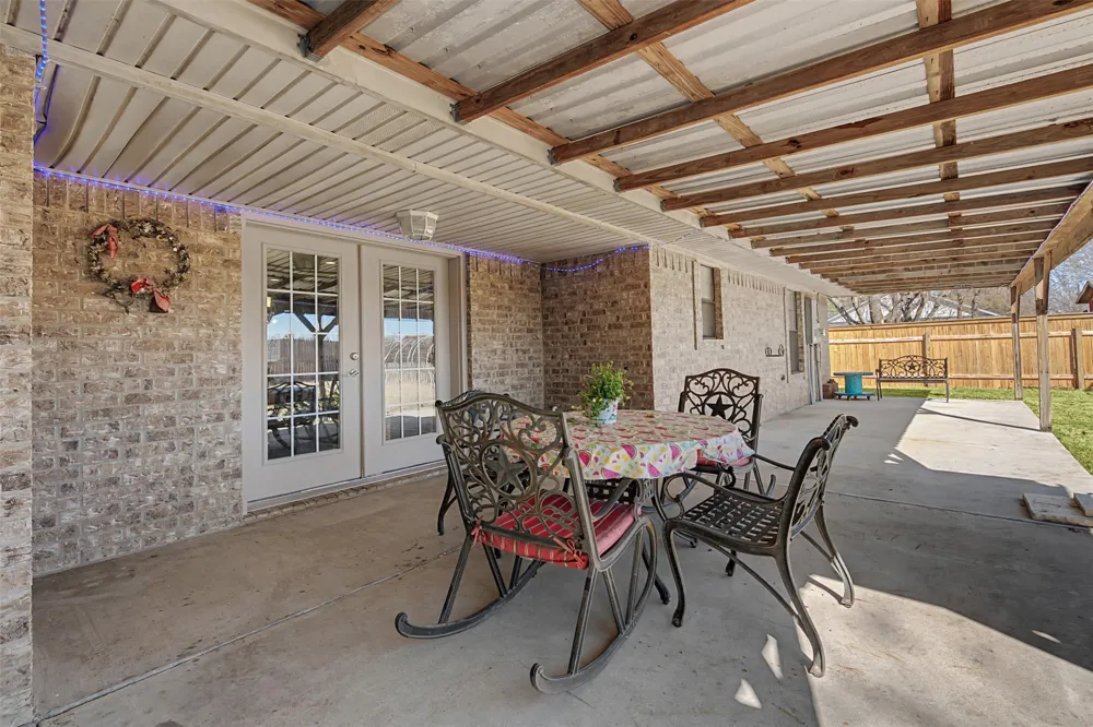 1601 Sunset Circle Cameron, TX 76520
