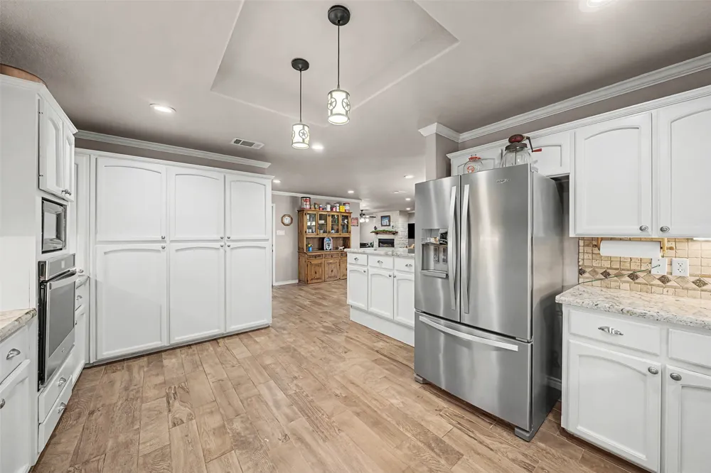 1601 Sunset Circle Cameron, TX 76520