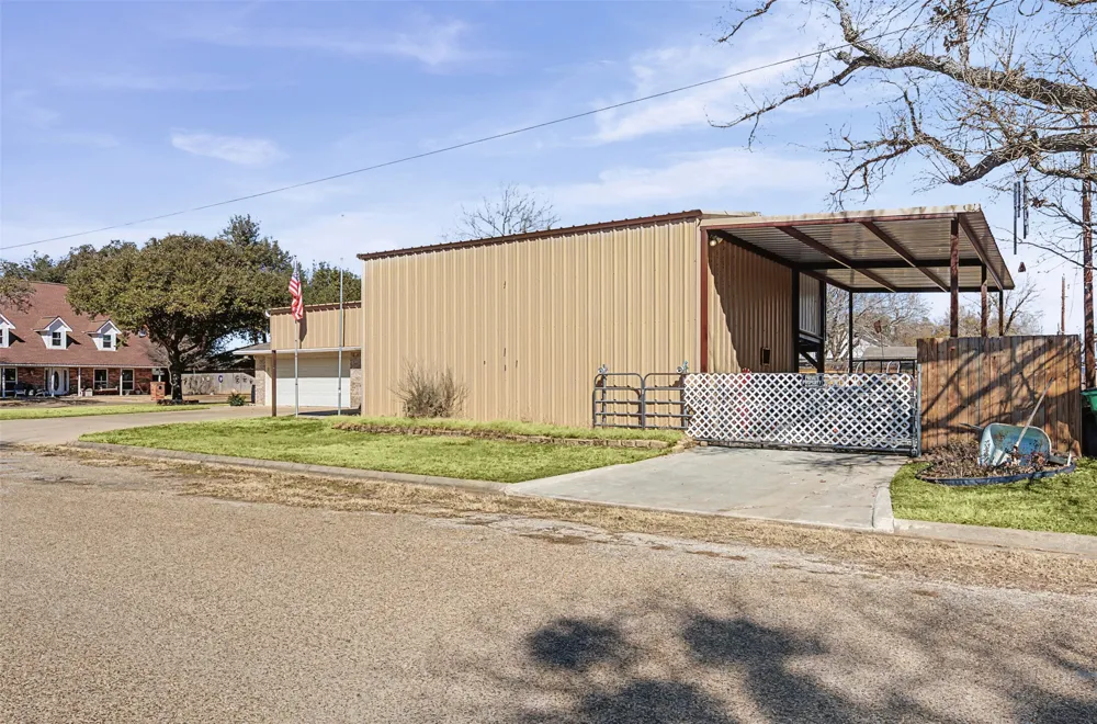 1601 Sunset Circle Cameron, TX 76520