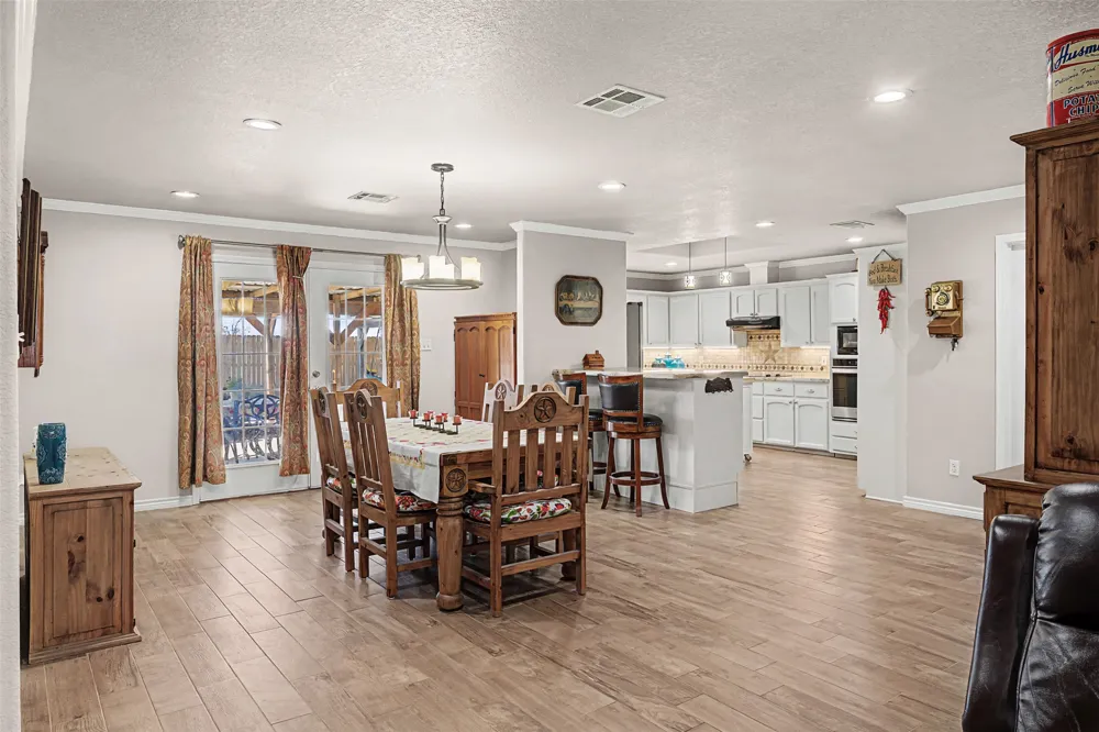 1601 Sunset Circle Cameron, TX 76520