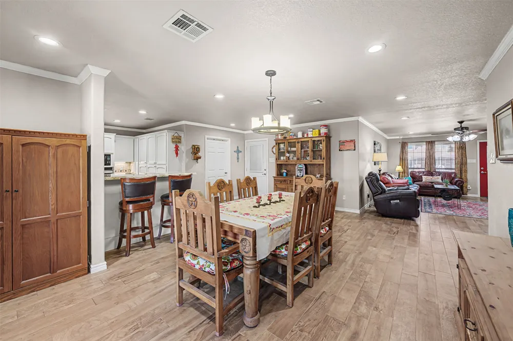 1601 Sunset Circle Cameron, TX 76520