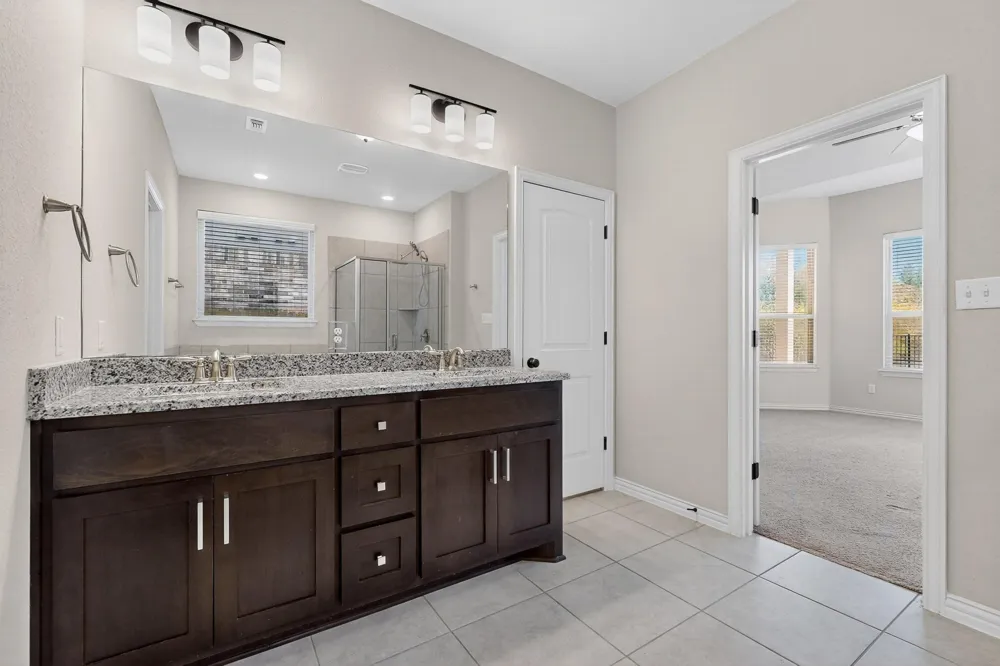12605 Iron Bridge Drive Manchaca, TX 78652