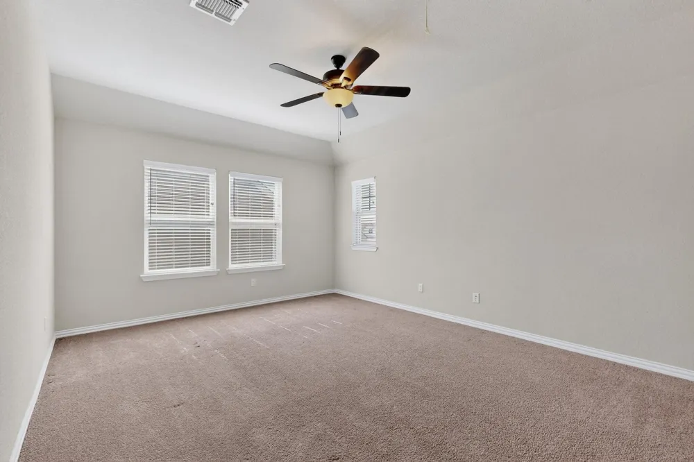 12605 Iron Bridge Drive Manchaca, TX 78652