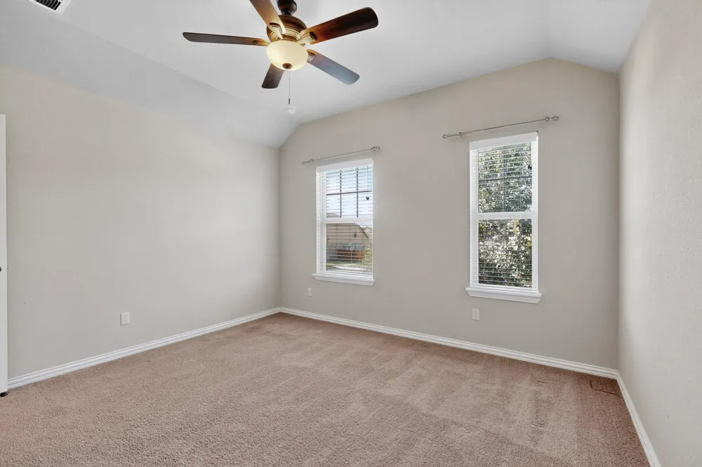 12605 Iron Bridge Drive Manchaca, TX 78652