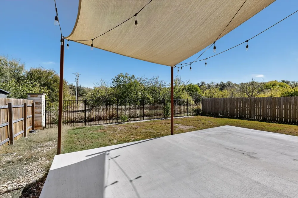 12605 Iron Bridge Drive Manchaca, TX 78652