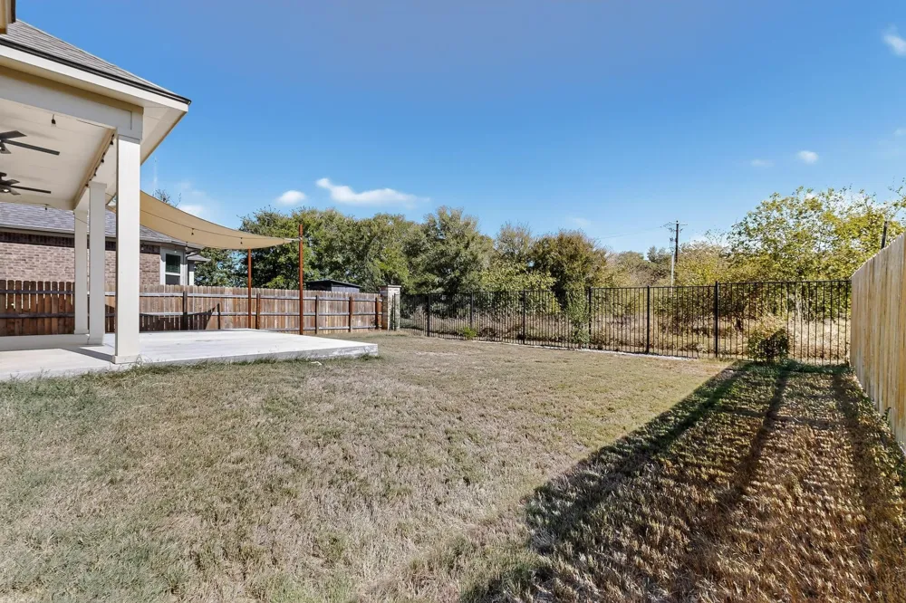 12605 Iron Bridge Drive Manchaca, TX 78652