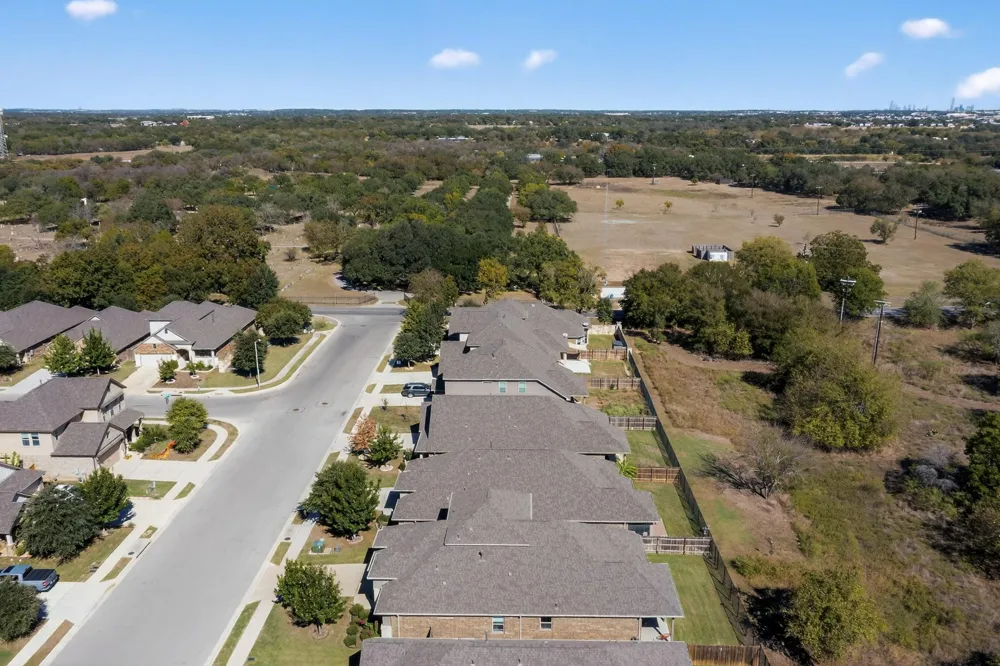12605 Iron Bridge Drive Manchaca, TX 78652