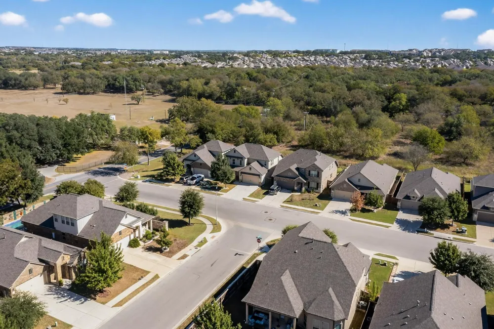 12605 Iron Bridge Drive Manchaca, TX 78652