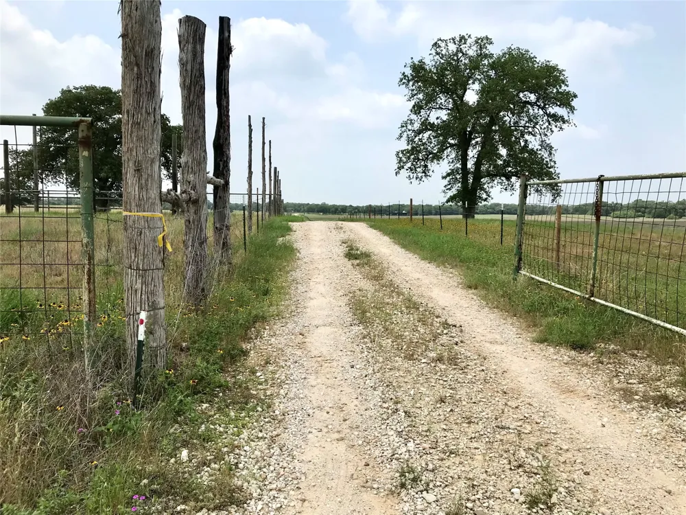 1672 Sayers Road #Tract 1 Bastrop, TX 78602