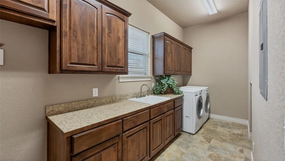 2171 SIERRA MADRE Canyon Lake, TX 78133
