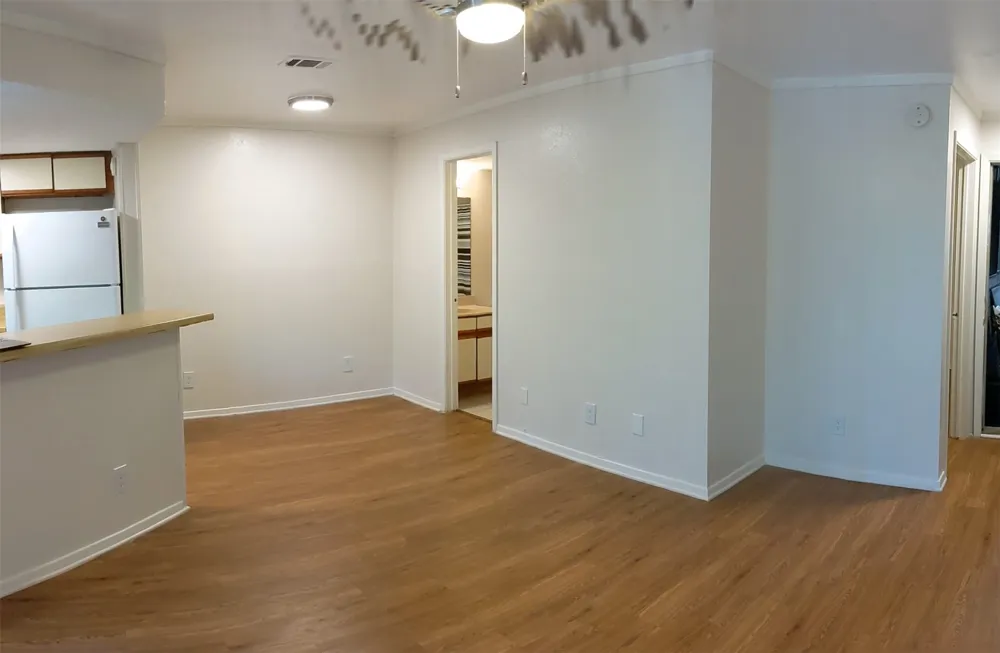 2500 Burleson Road #615 Austin, TX 78741