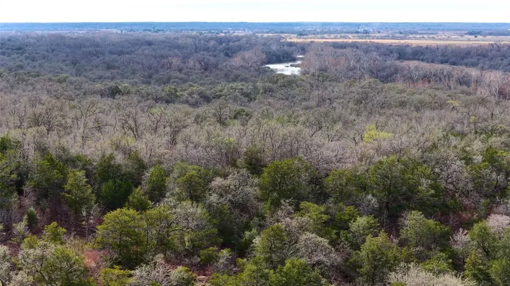 256 Greasy Bend Road Smithville, TX 78957