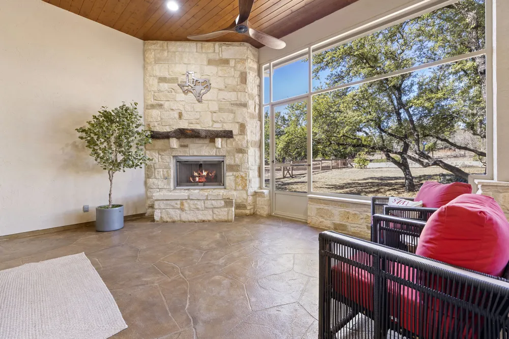 1941 Canyon Curve Curve Spring Branch, TX 78070