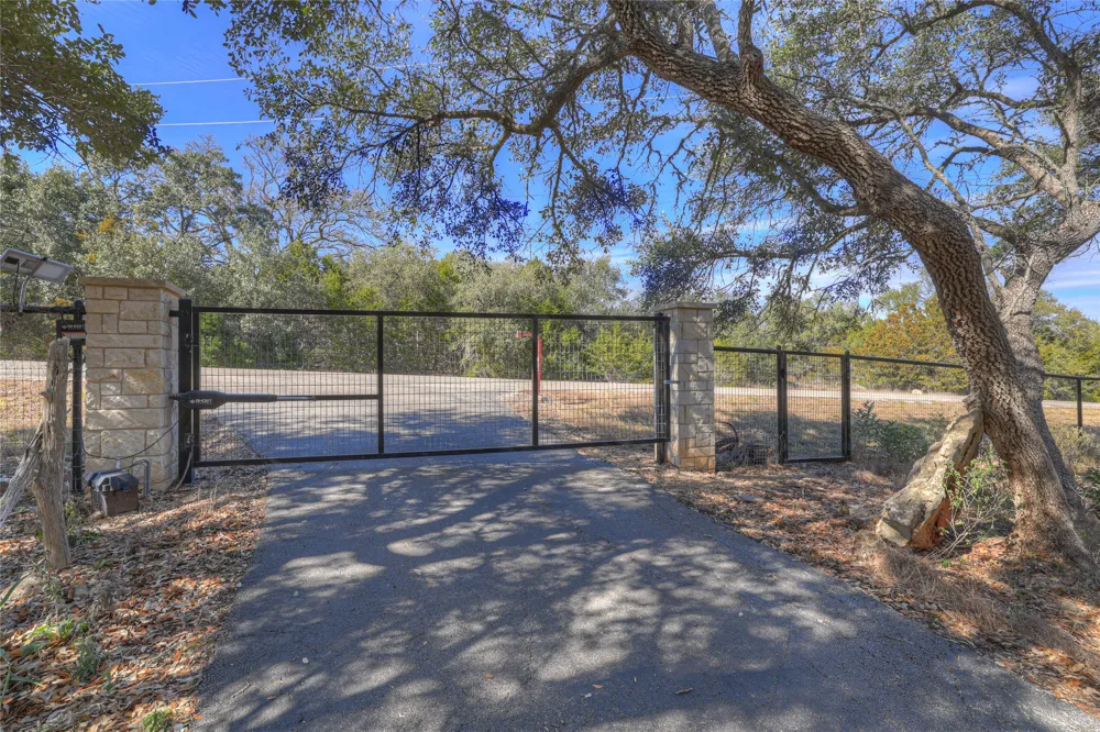 150 Hidden Hollow New Braunfels, TX 78132
