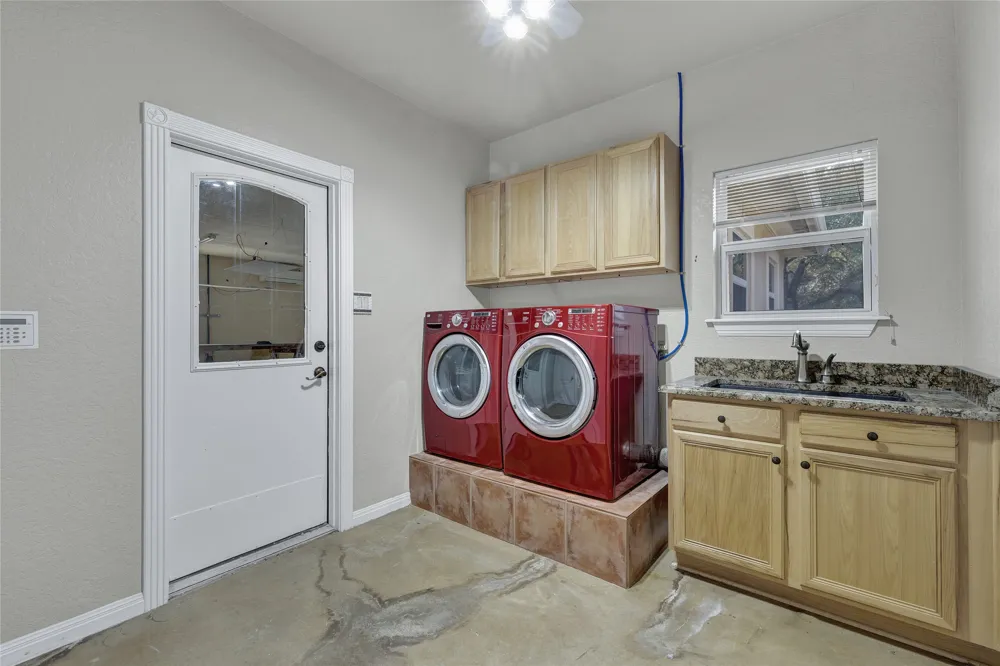 150 Hidden Hollow New Braunfels, TX 78132