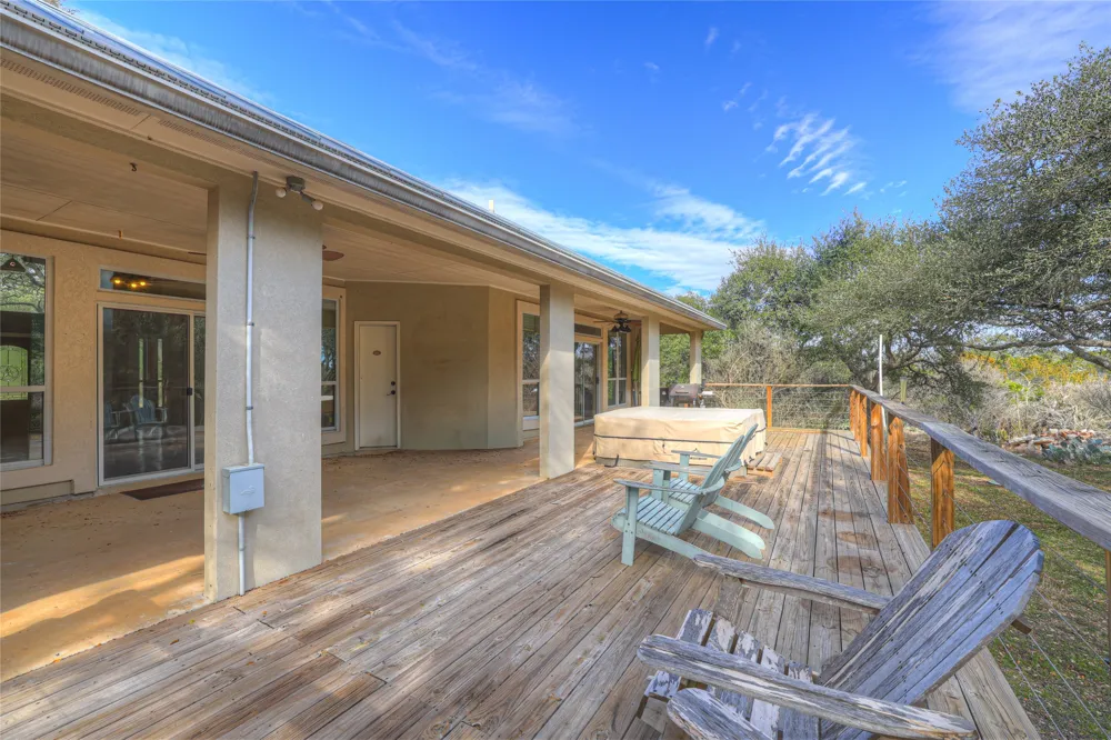 150 Hidden Hollow New Braunfels, TX 78132