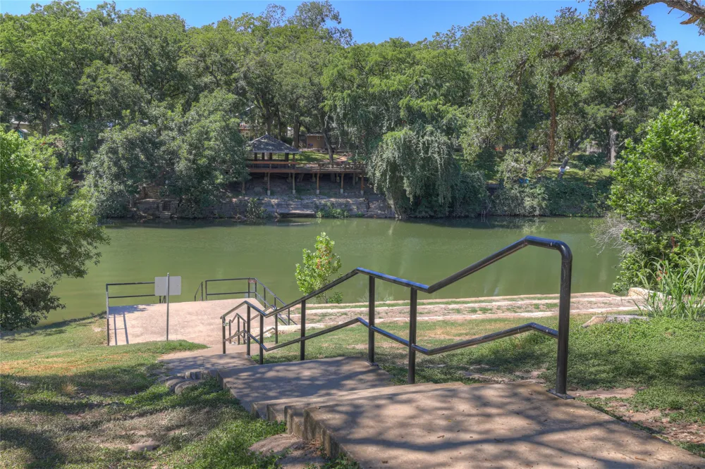 150 Hidden Hollow New Braunfels, TX 78132