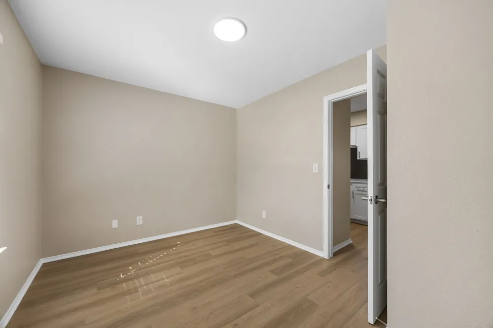 3012 Whisper Oaks Lane #J Georgetown, TX 78628
