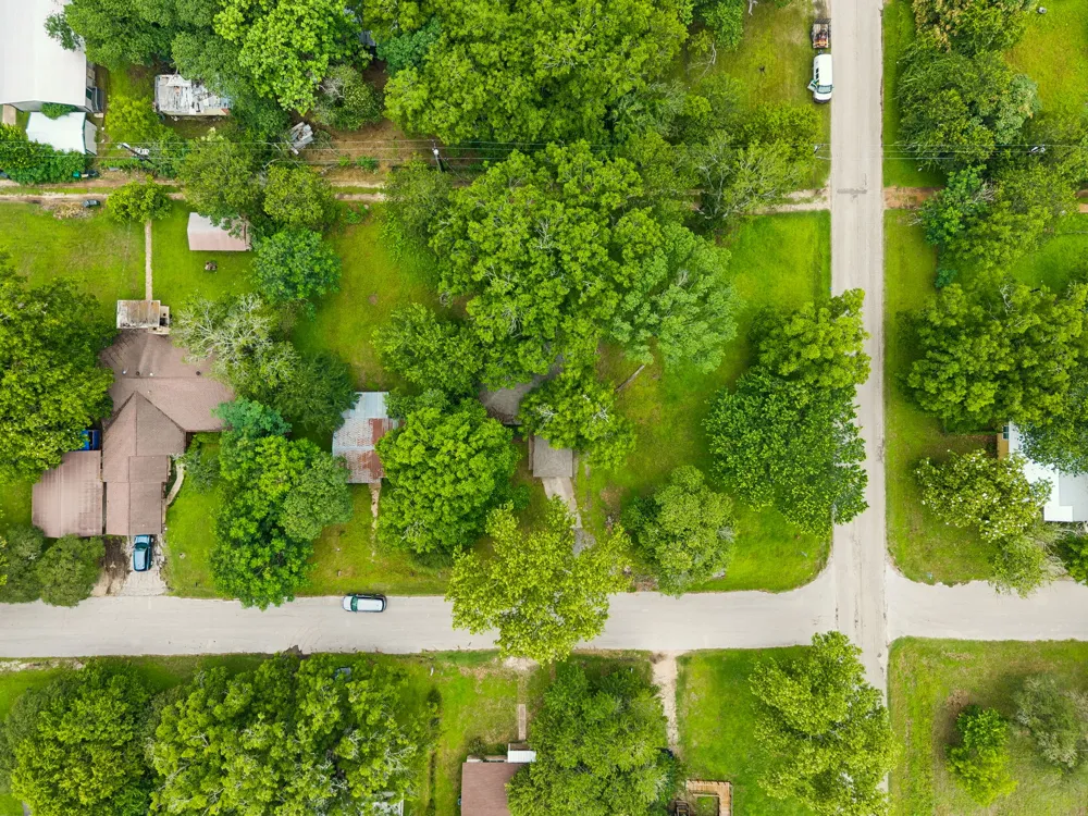 302 Harris Street Smithville, TX 78957