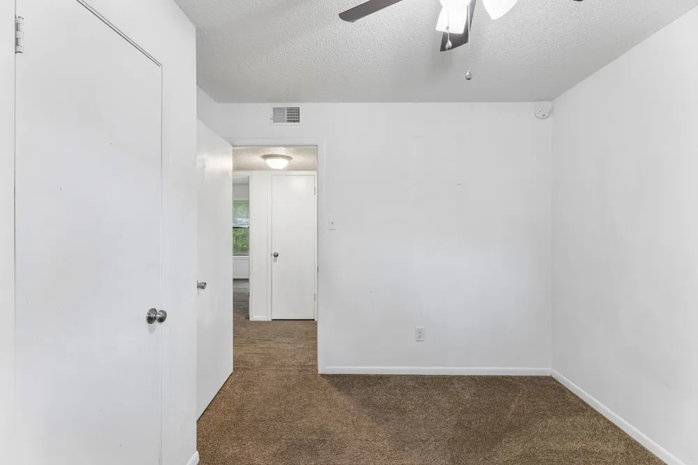 302 Harris Street Smithville, TX 78957