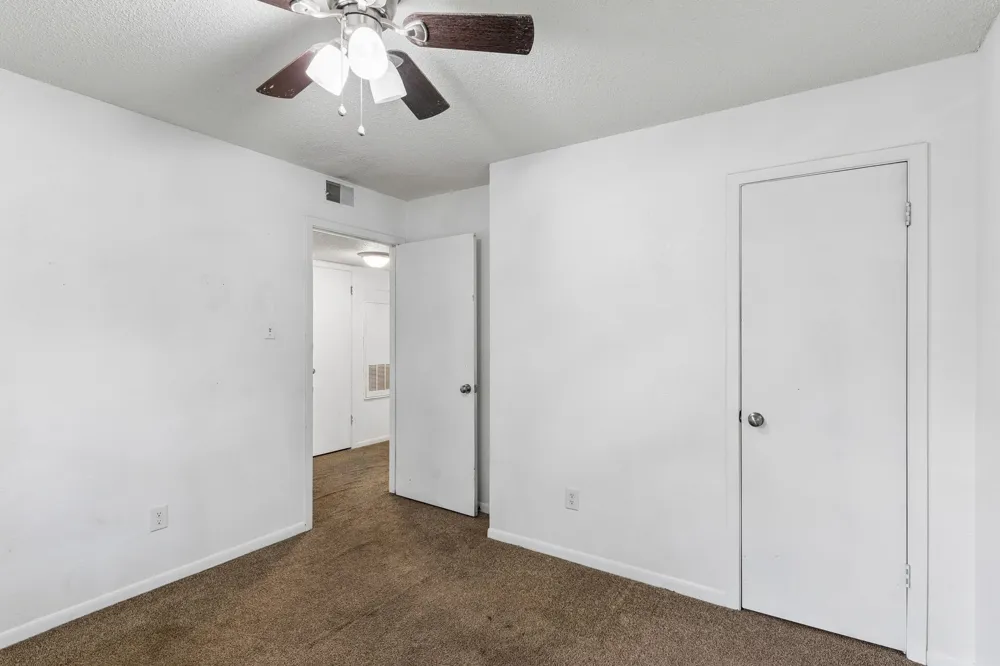 302 Harris Street Smithville, TX 78957