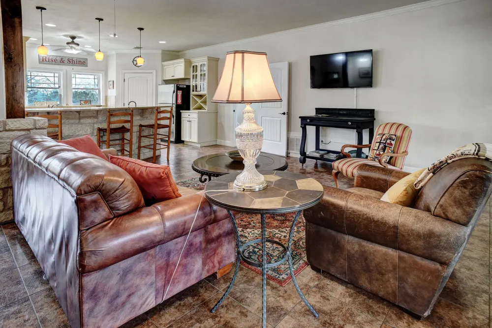 418 Vyvjala Road Smithville, TX 78957