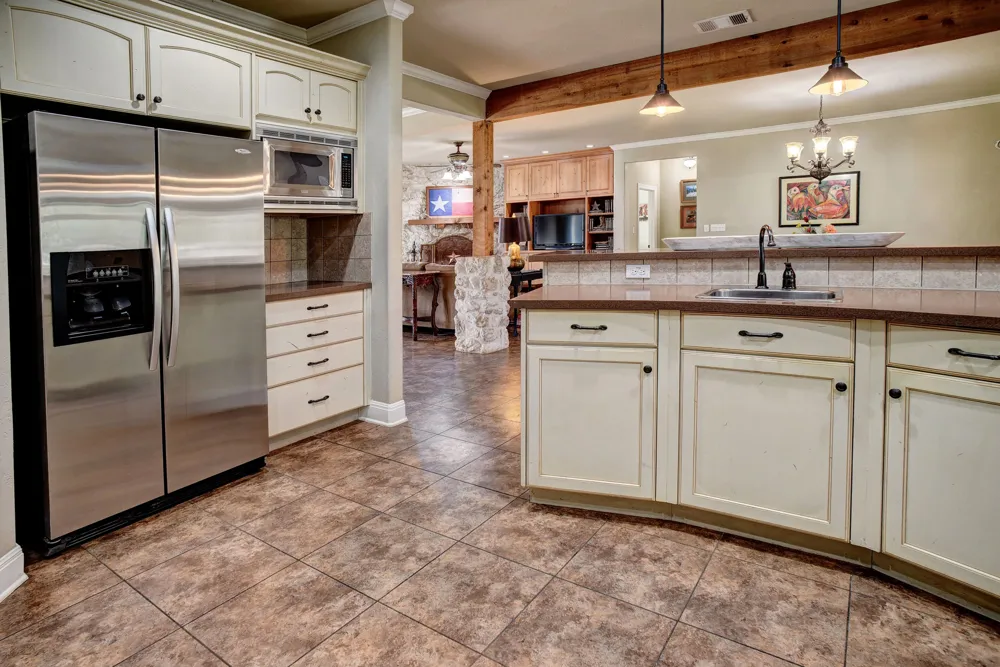 418 Vyvjala Road Smithville, TX 78957