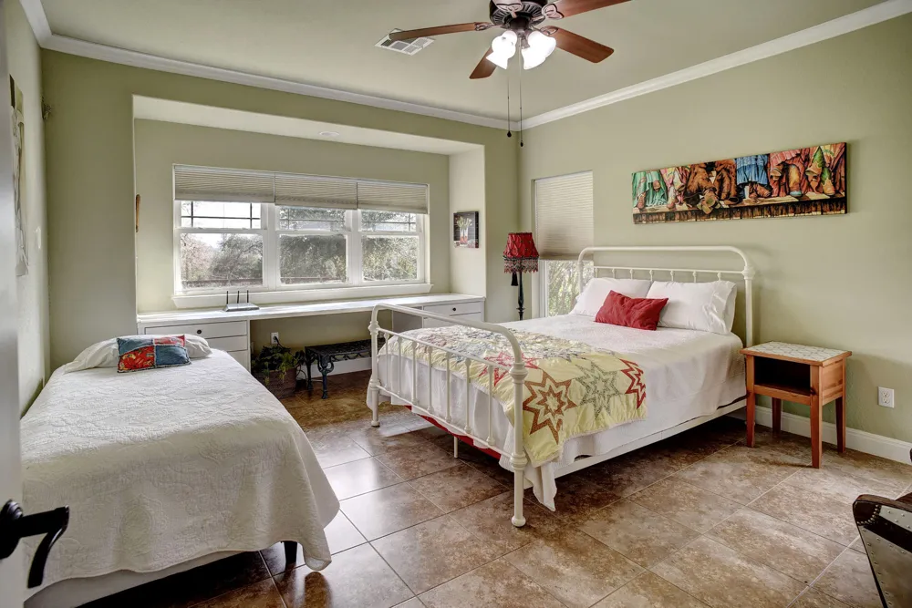 418 Vyvjala Road Smithville, TX 78957