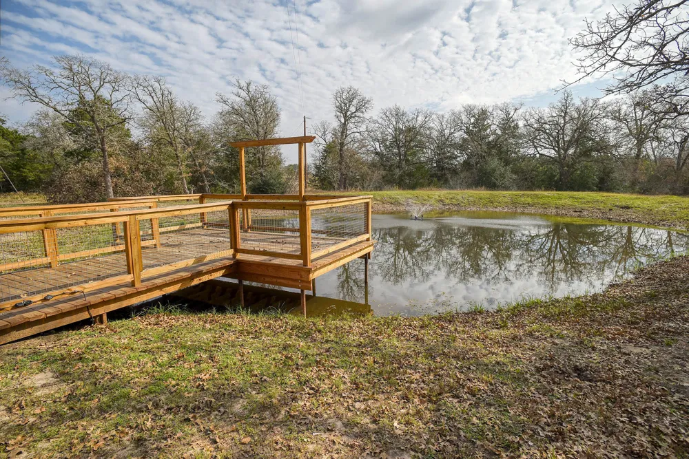 418 Vyvjala Road Smithville, TX 78957