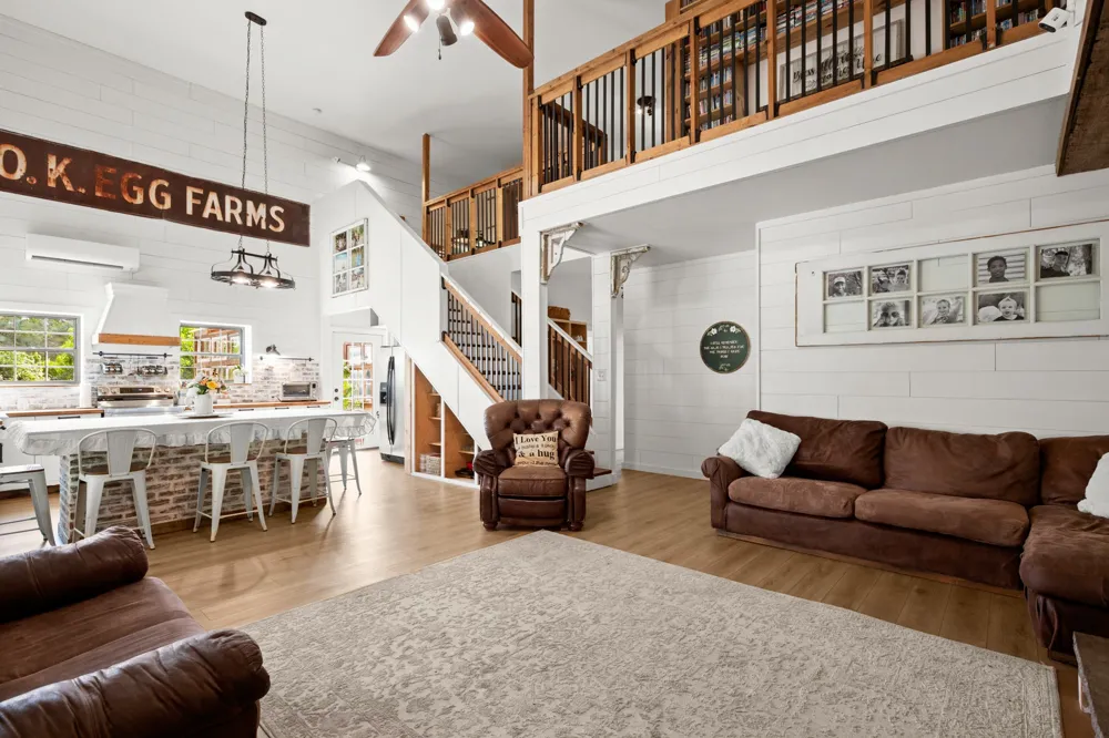 320 Pecan 3 Florence, TX 76527