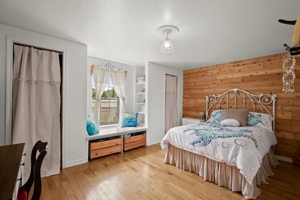 320 Pecan 3 Florence, TX 76527