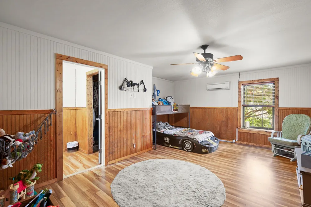 320 Pecan 3 Florence, TX 76527
