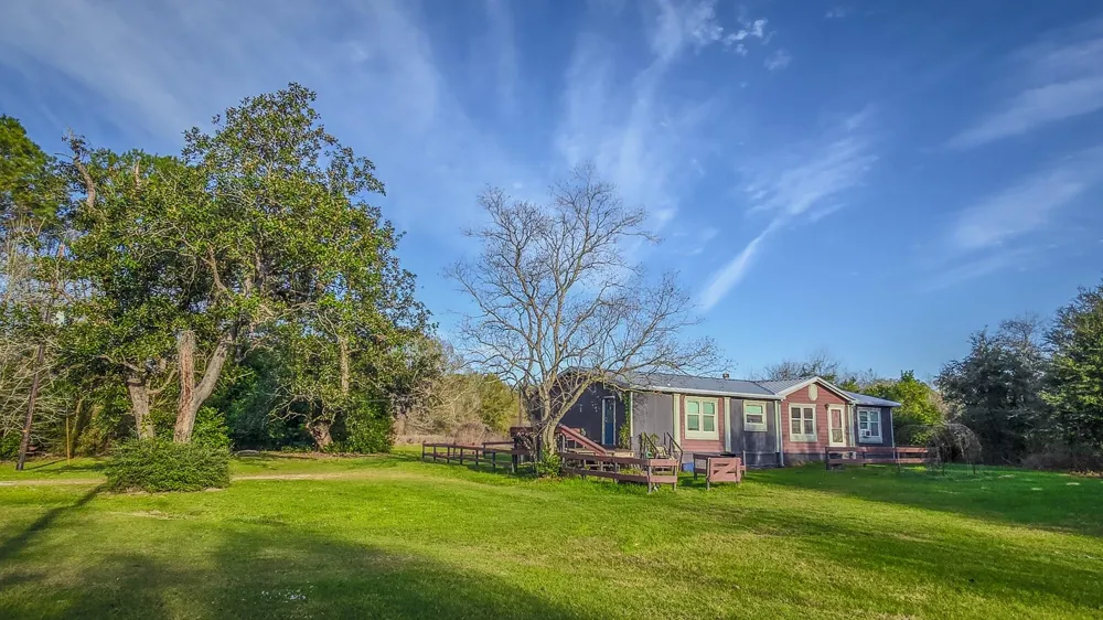 24995 Howser Drive New Caney, TX 77357