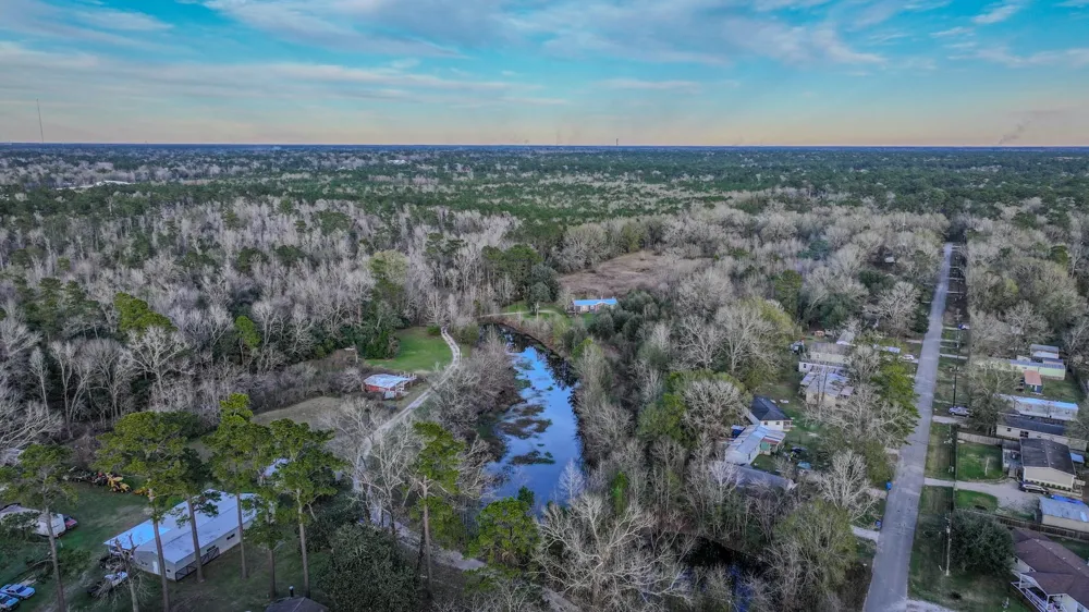 24995 Howser Drive New Caney, TX 77357