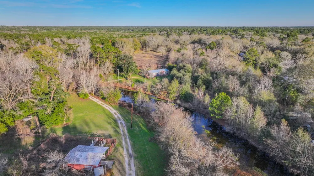24995 Howser Drive New Caney, TX 77357