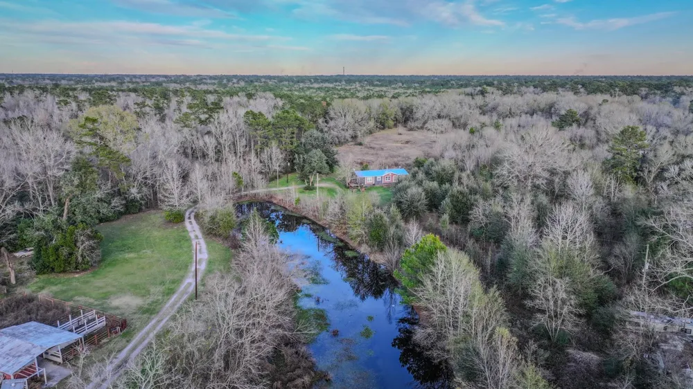 24995 Howser Drive New Caney, TX 77357