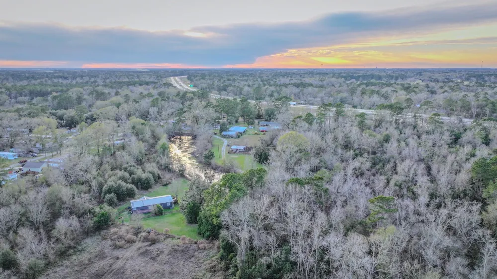 24995 Howser Drive New Caney, TX 77357