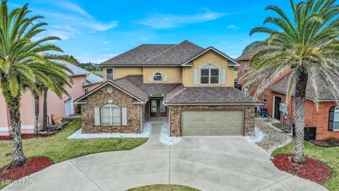 2913 Country Club Drive