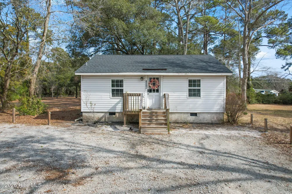 1933 Holden Beach Road SW Supply, NC 28462