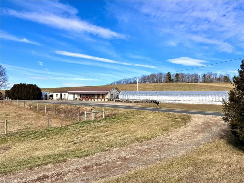 8621 Austin Traphill Road Traphill, NC 28685