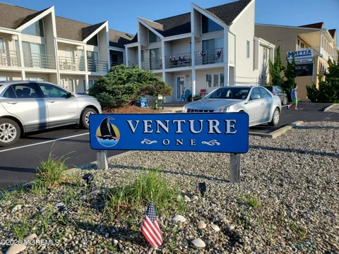 1704 Grand Central Avenue #1