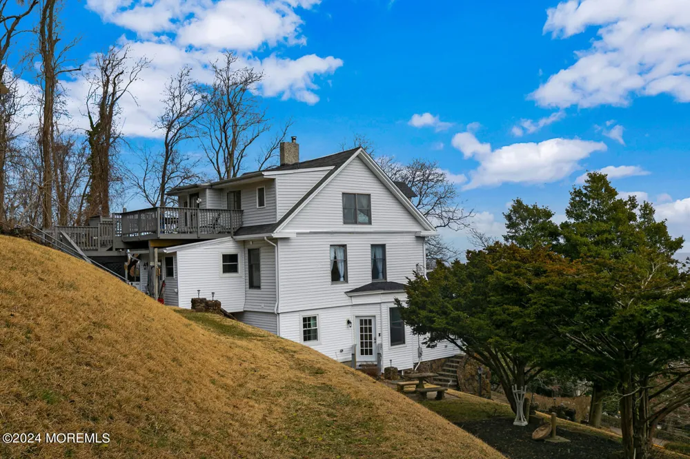 157 Portland Road Highlands, NJ 07732
